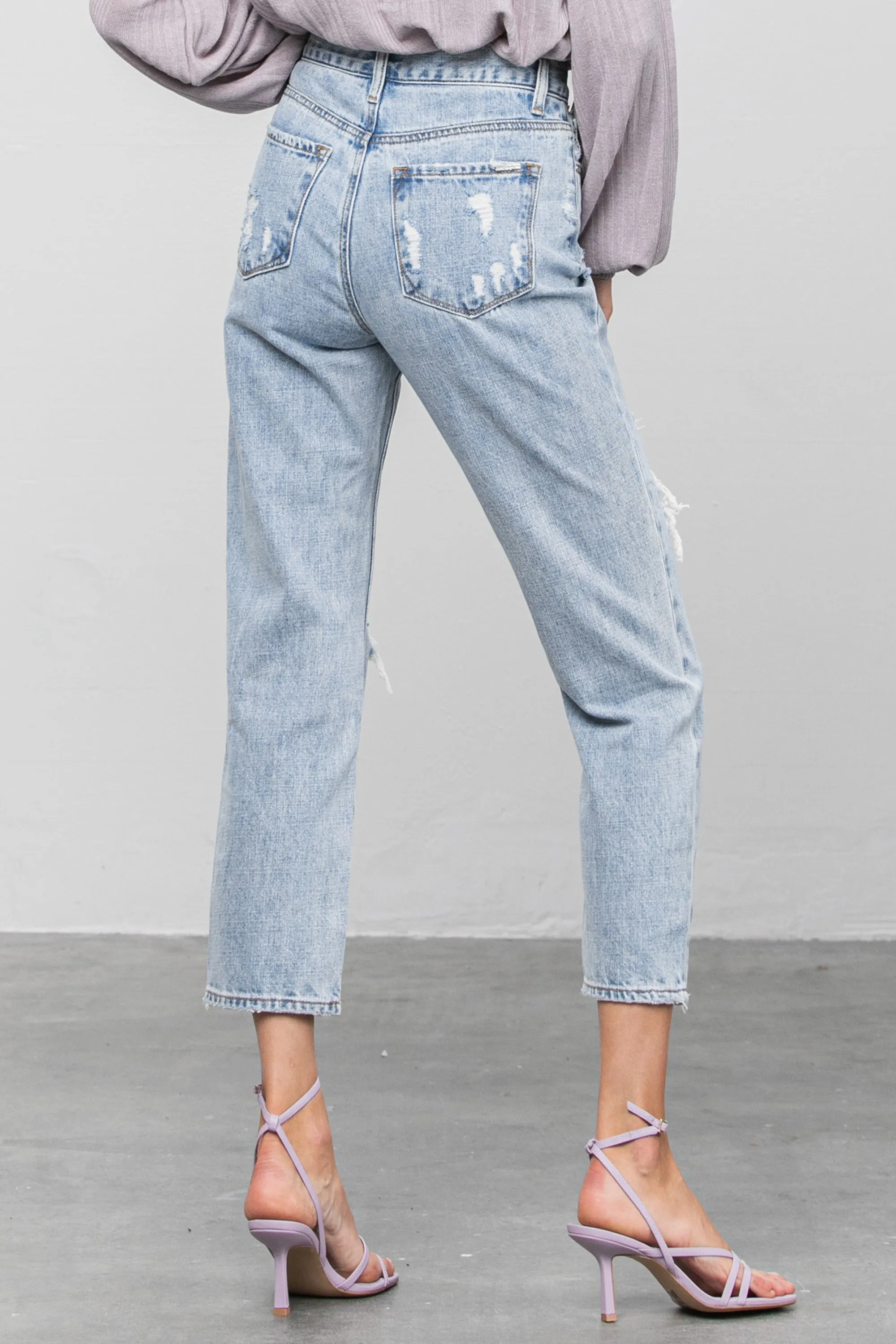 Wild Gal Girlfriend Jeans